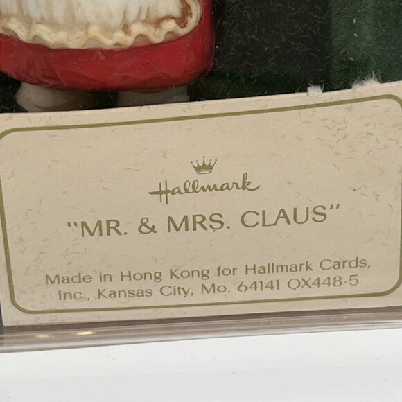 Vintage 1981 Hallmark Keepsake Mr. & Mrs. Claus Ornaments w/ Box – Holding Kitte - Picture 2 of 8